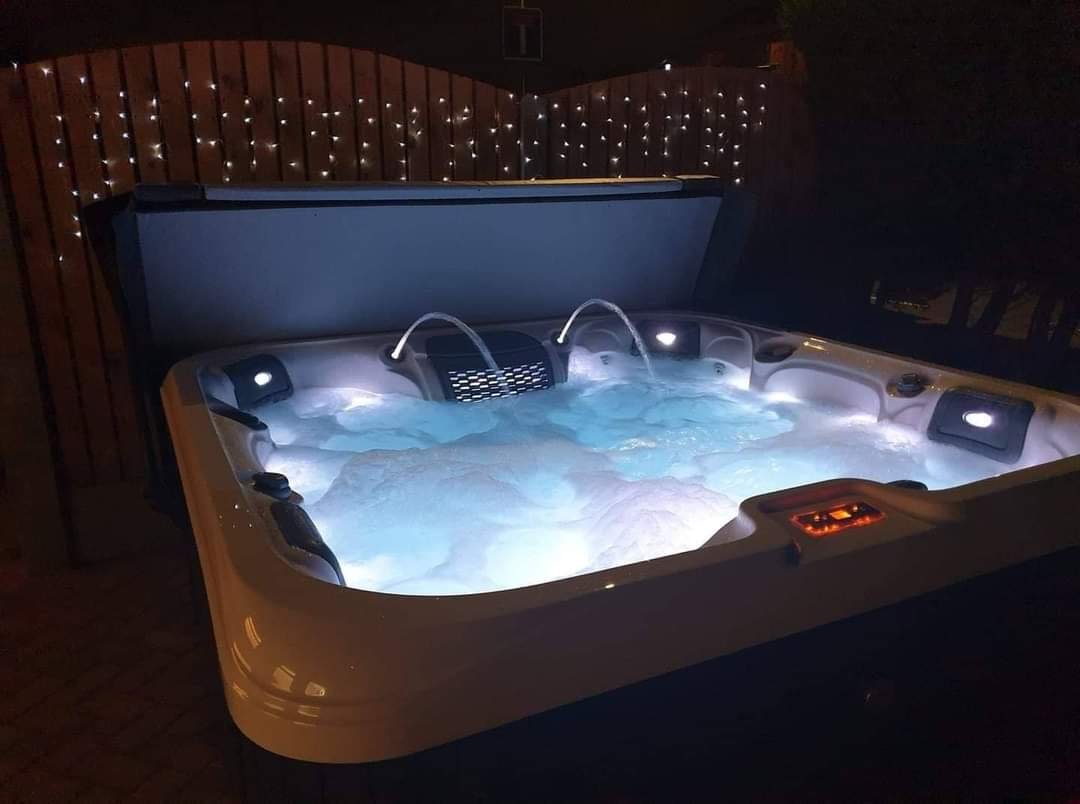 Vegas **32AMP**
