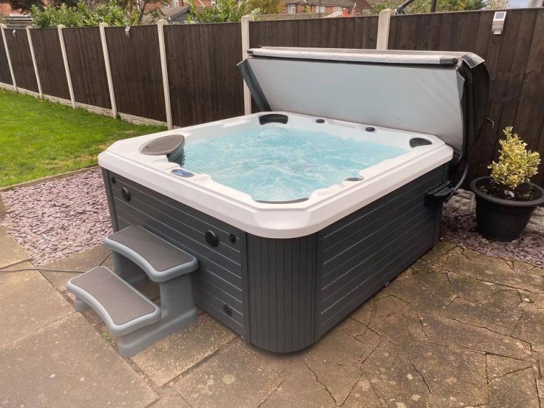 Hot Tubs 13Amp vs 32Amp Hot Tubs For Sale New Hot Tubs For Sale