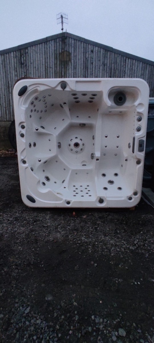 White - Lounger plus 5 Seater - ref UHT1 -