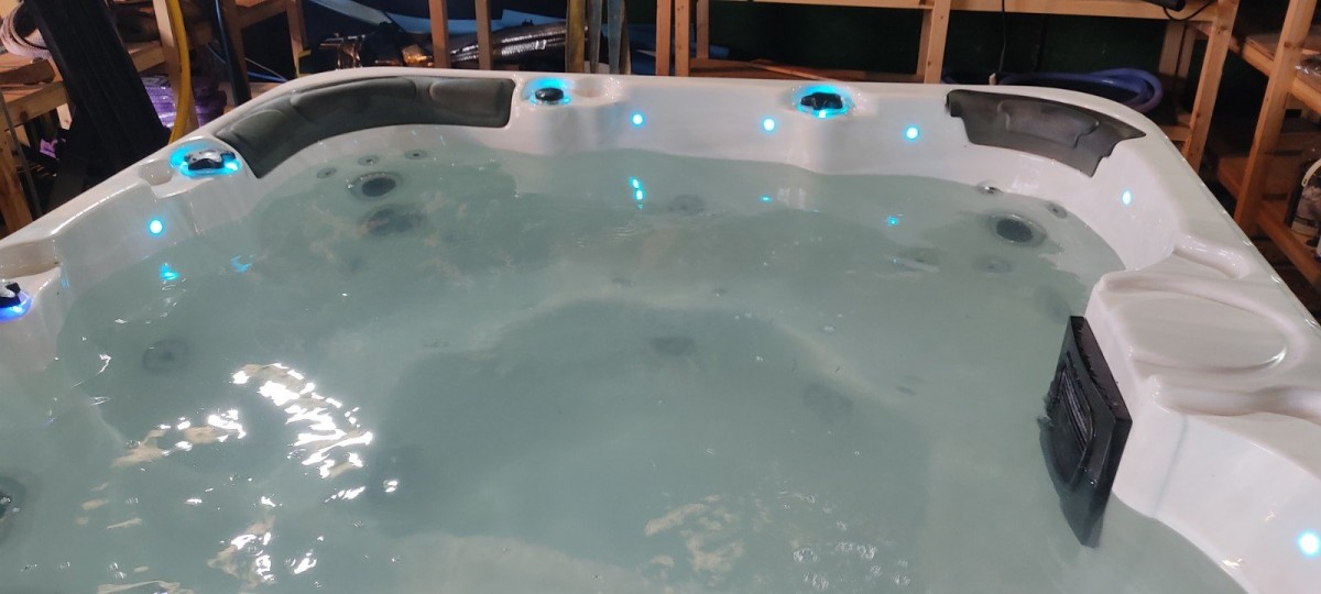 Balboa Hot Tub Single Lounger 4 Seats Hot Tubs For Sale New Hot