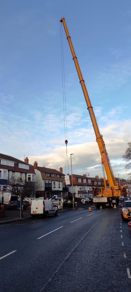 ot Tub Delivery with Crane - Scarborough