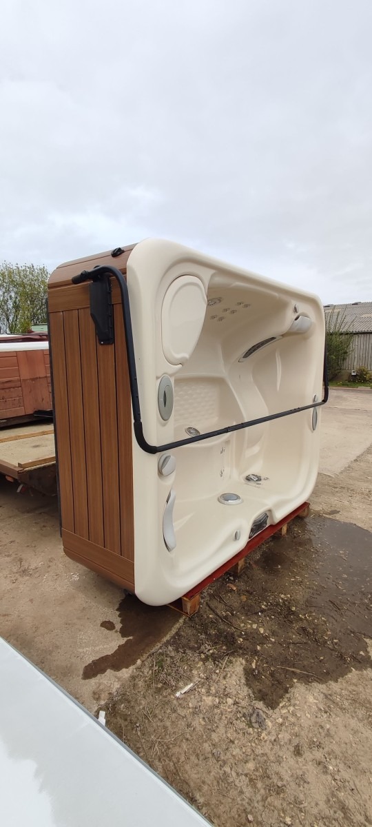 Used Hot Tubs for Sale Second Hand Hot Tubs For Sale