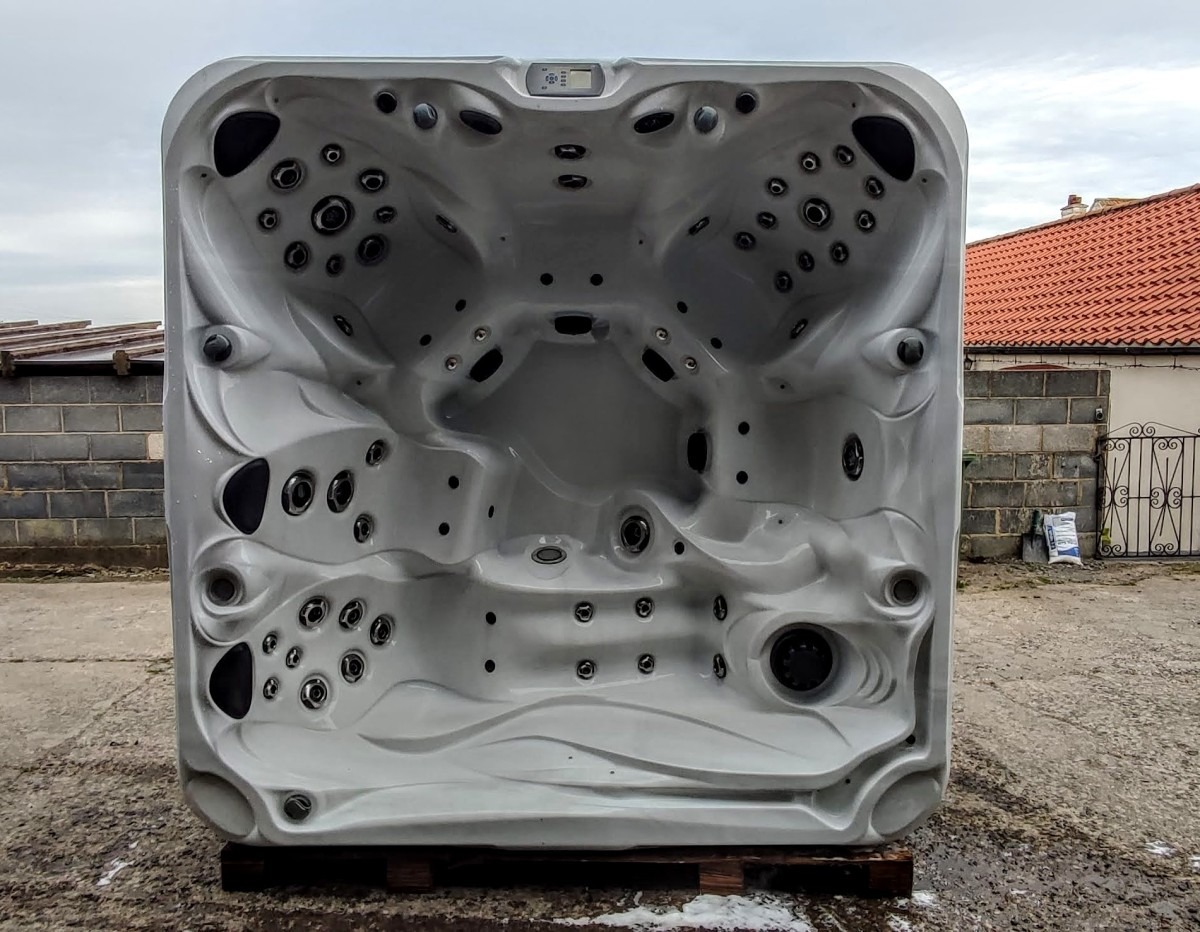 Hot Tub Superstore - Used Hot Tub For Sale