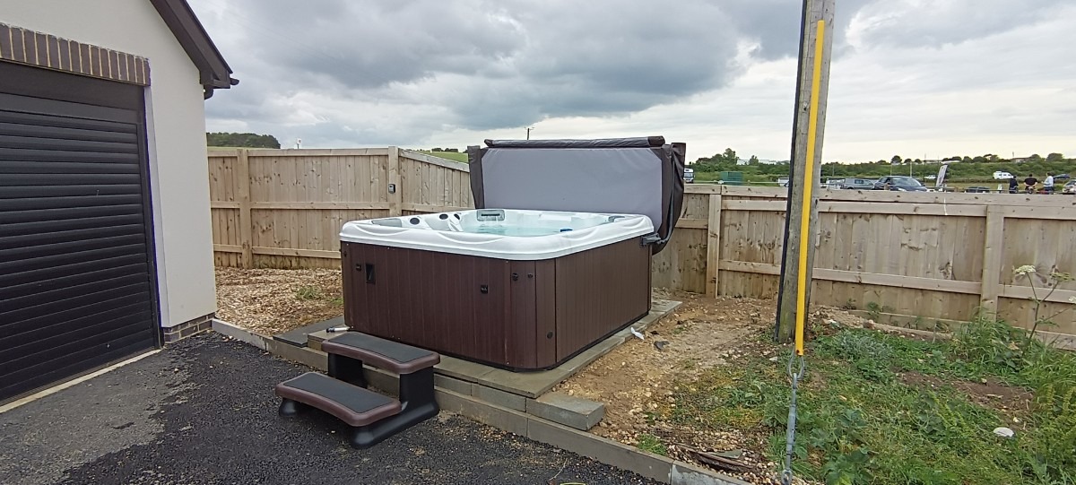 Used Hot Tub Delivery in Scarborough North Yorkshire