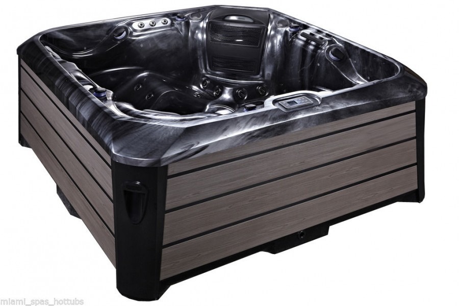 Platinum Spas Kenya used hot tub for sale £3295