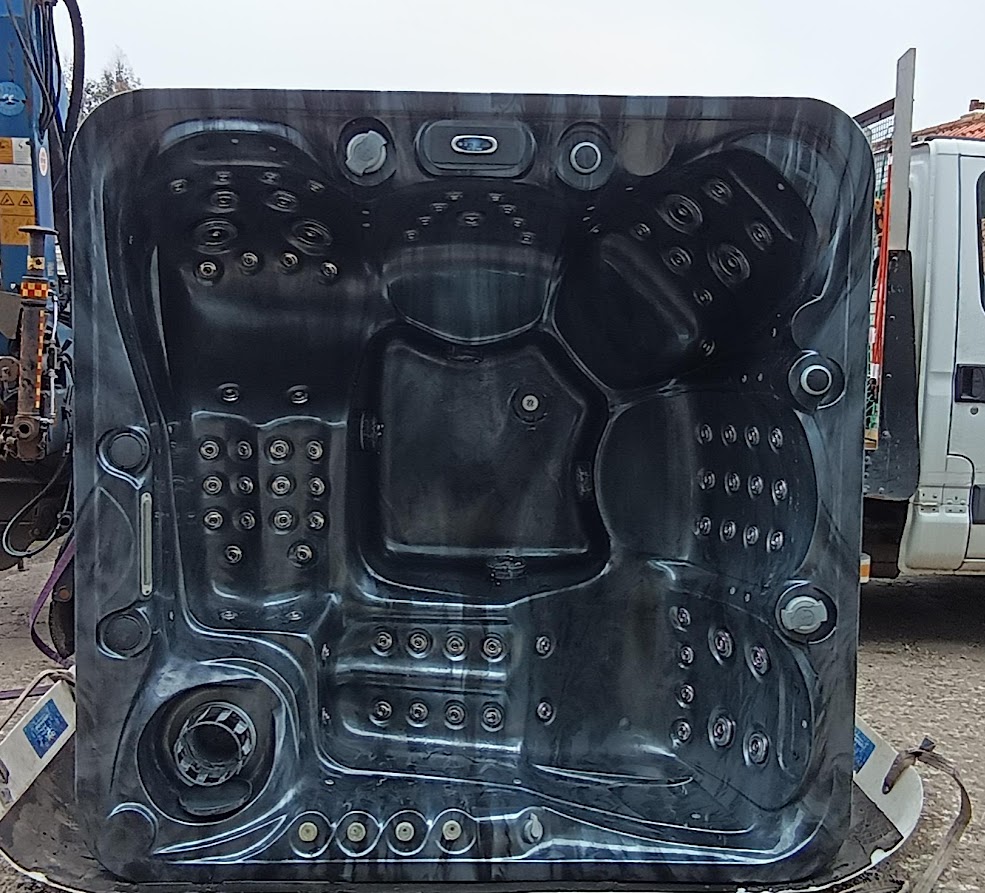 Balboa Twin Lounger Used Hot Tub For Sale £2995 Seaside Hot Tubs